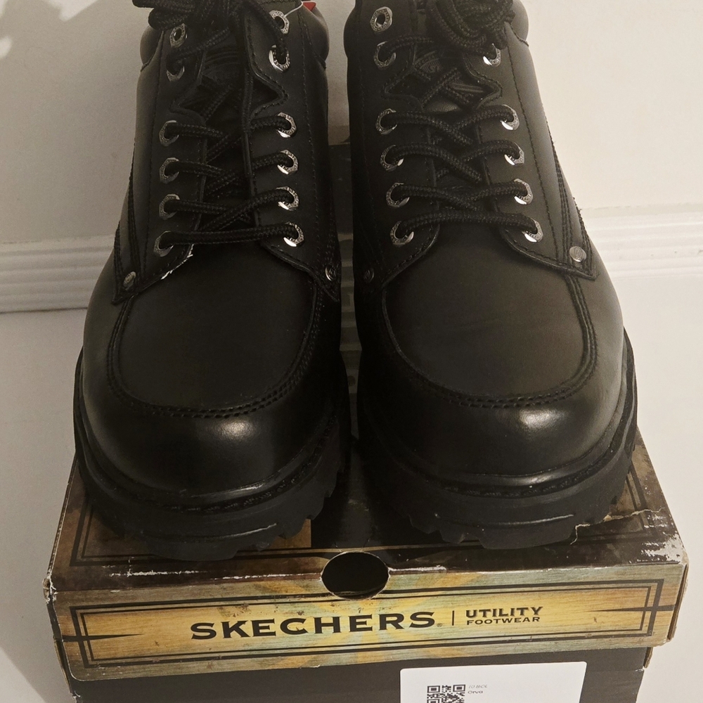 Skechers Men's Mariners Black Utility Boots